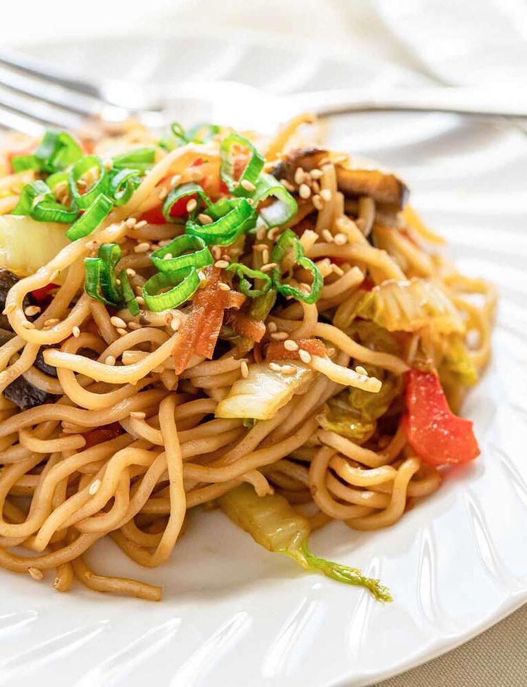 Vegetable Lo Mein: A Vegan Twist on a Chinese Takeout Favorite